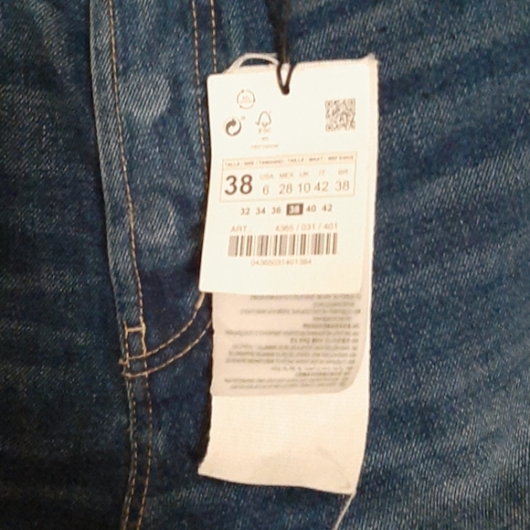 Denim - Picture 2 of 3